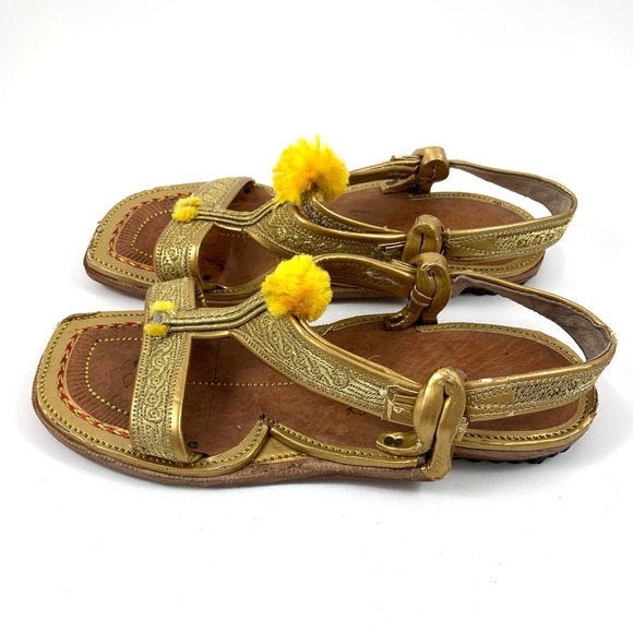 Hand made Indian gold leather pom pom sandals - Picture 6 of 9
